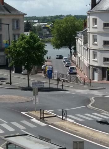 Appt 2Eme Etage Sur L'Ile De Saumur Eksteriør bilde